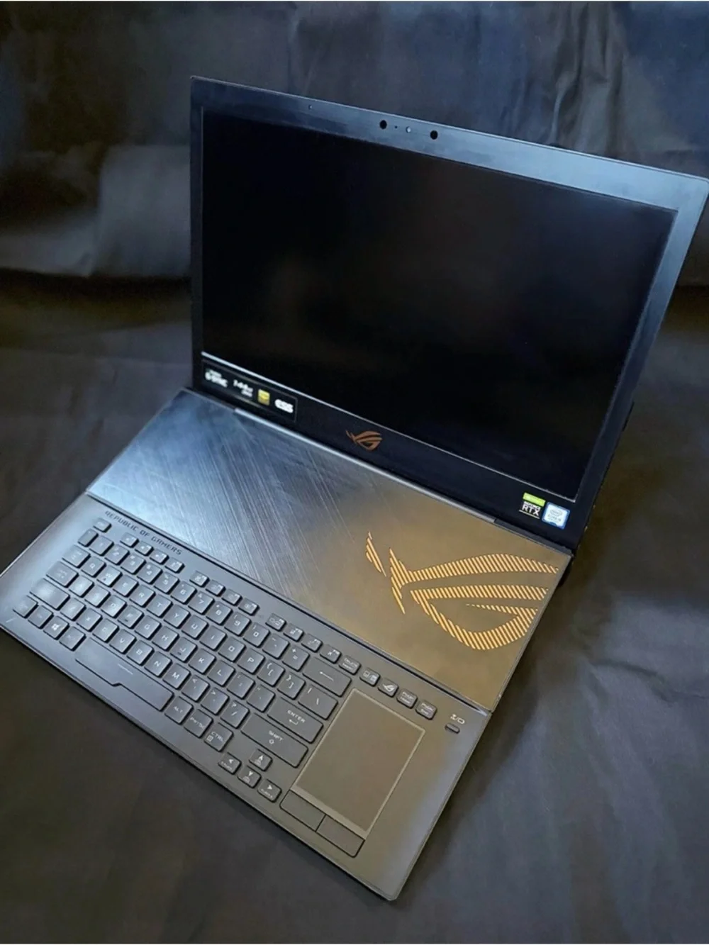 RARE!* ROG ASUS MOTHERSHIP GZ700GX 17.3
